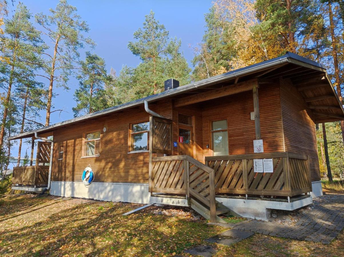 Heinolan Heinaesaari - And 4*
